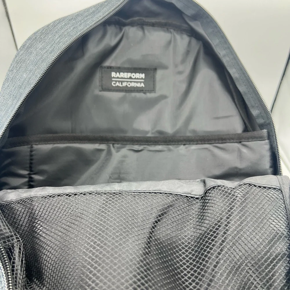 Rareform California Tropical Floral Backpack - Picture 3 of 6